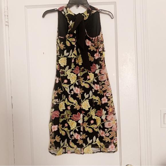 NWT Sam Edelman Embroidered Floral Mini Dress - Picture 9 of 10